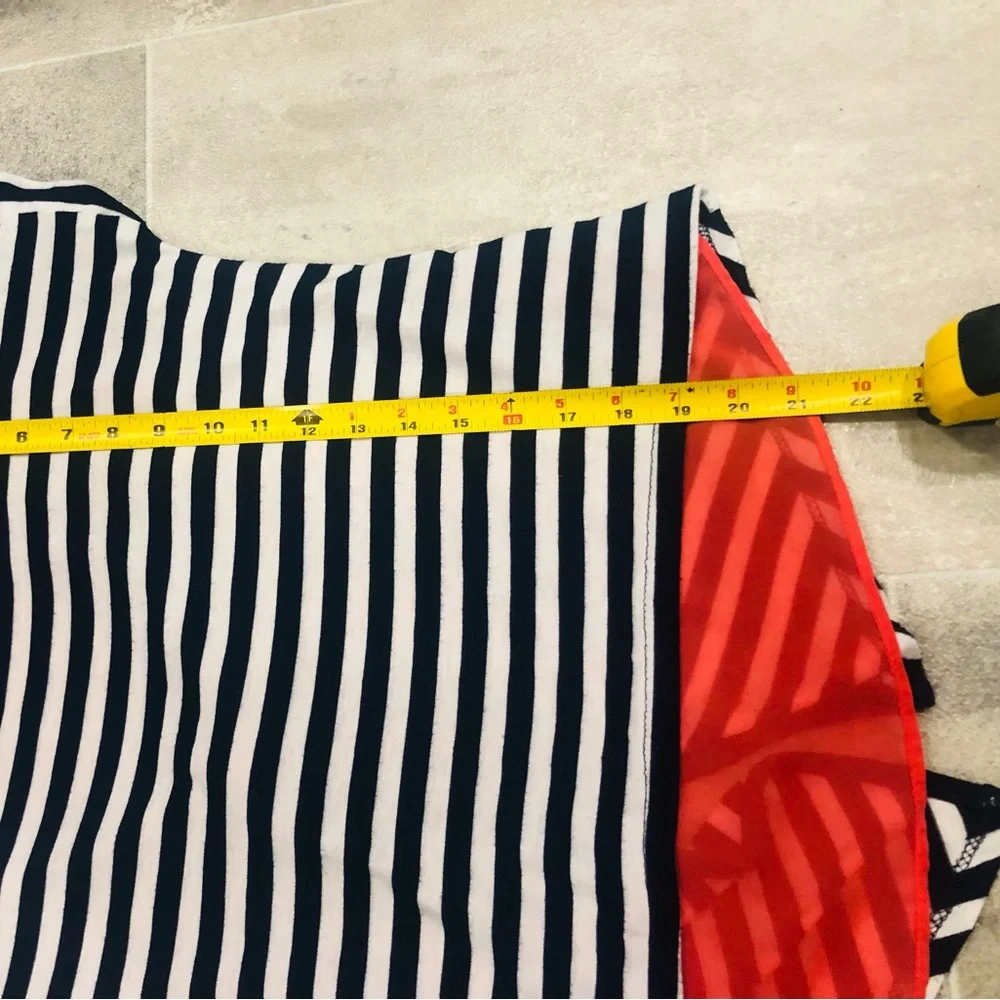 ❤️‍🔥Charming Charlie❤️‍🔥Striped SS Tee w/Sheer Back❤️‍🔥Measurements Pics❤️‍🔥 - Picture 8 of 11